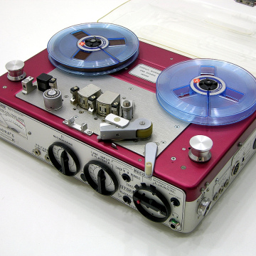 Nagra E